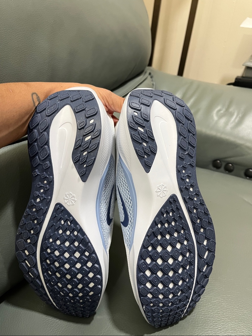 Nike  Pegasus 41 White & Blue Air Zoom Running Shoes - Picture 4 of 5